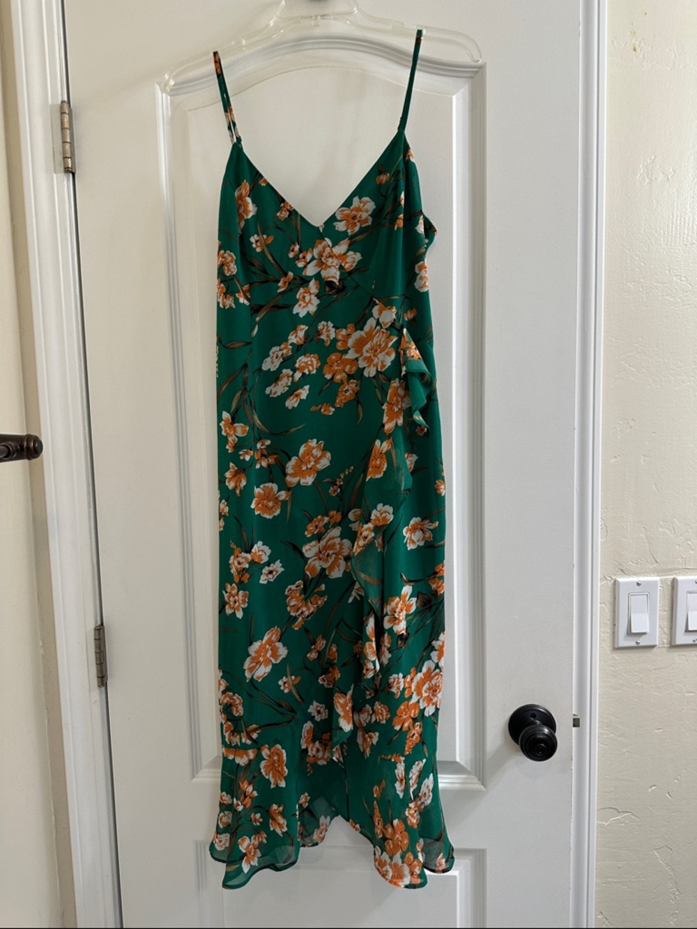 Floral Green Spaghetti-Strap Midi Dress